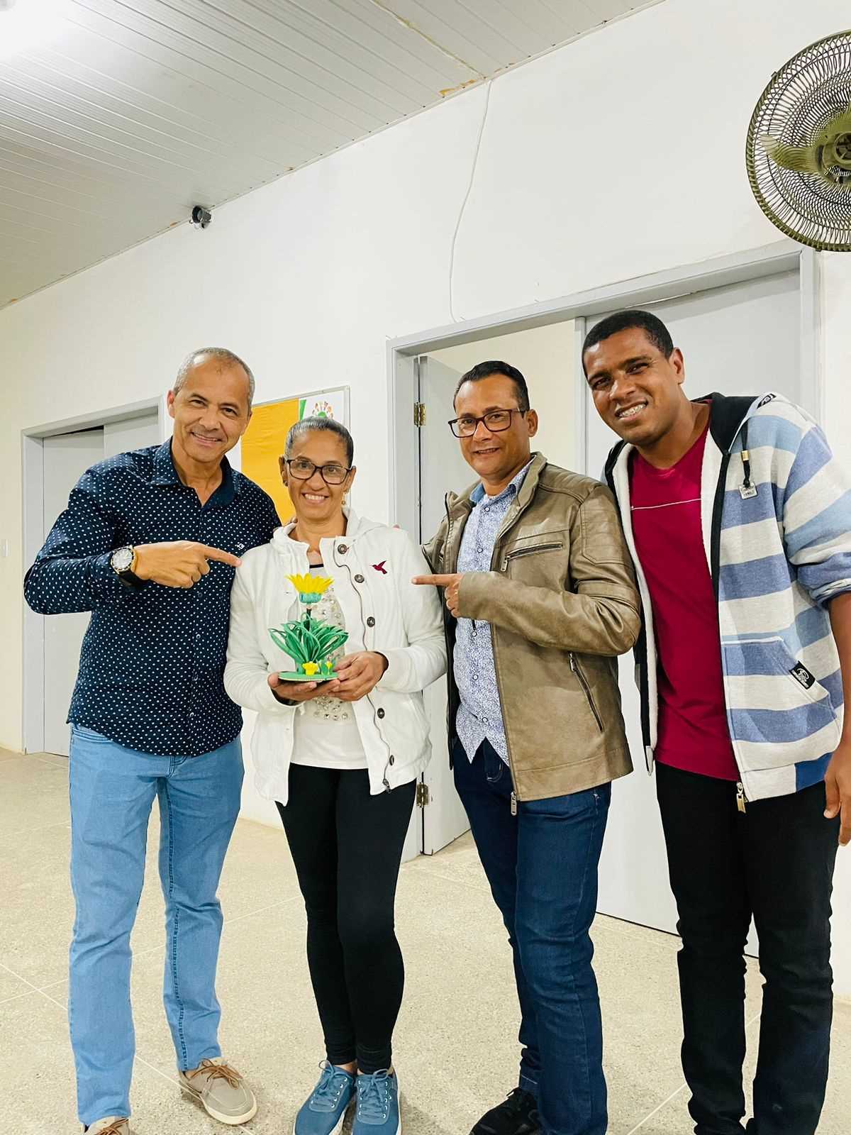 Camacã: Prefeitura ofereceu Curso de Flores Artificiais

